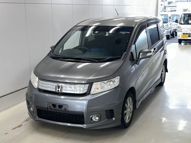 1063 Honda Freed spike GP3 2011 г. (KCAA Yamaguchi)